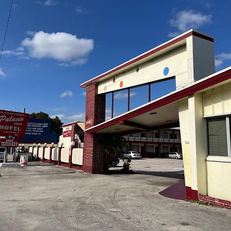 Palacio Inn Motel Miami Springs Bagian luar foto