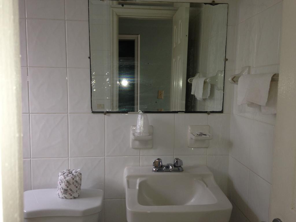 Palacio Inn Motel Miami Springs Ruang foto